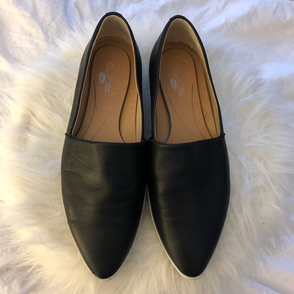 dr scholls pointed toe sneakers